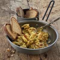 MANCARE EXPEDITIE SCRAMBLED EGGS WITH ONION